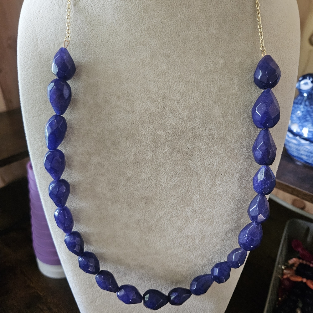 Elegant Blue Beaded Necklace